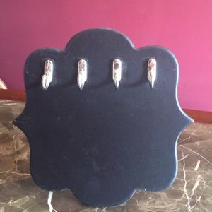 Chalkboard display with hooks